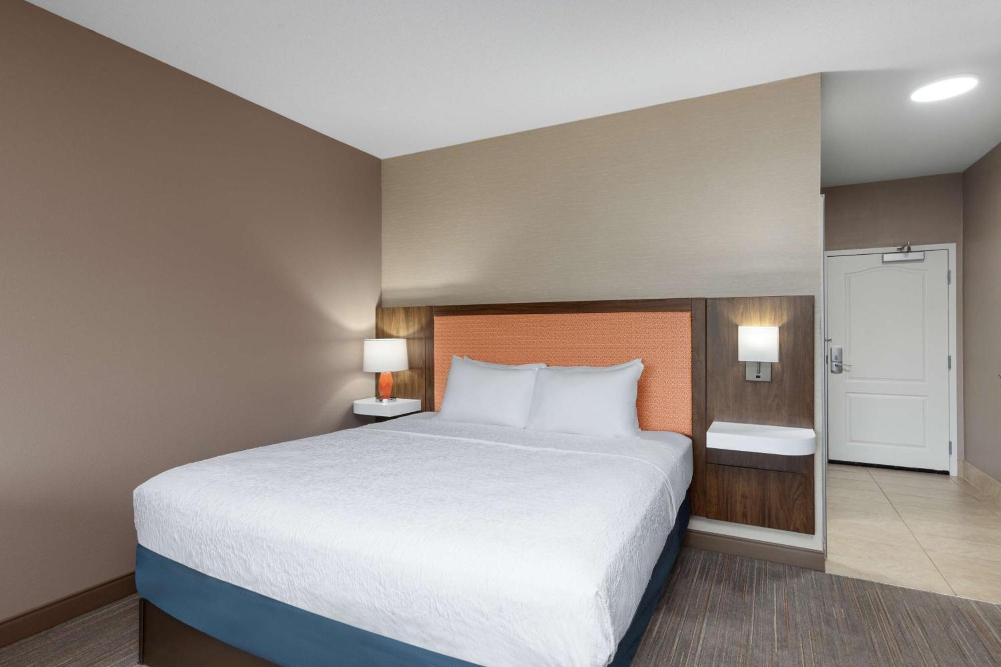 Hampton Inn & Suites Harrisburg Dış mekan fotoğraf