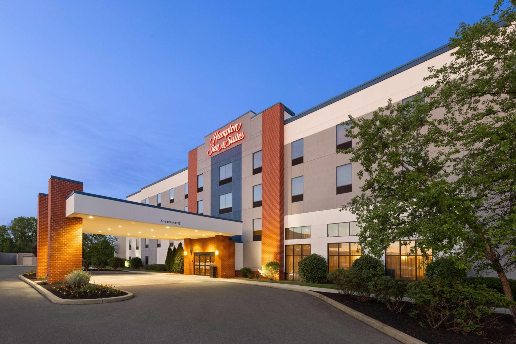 Hampton Inn & Suites Harrisburg Dış mekan fotoğraf